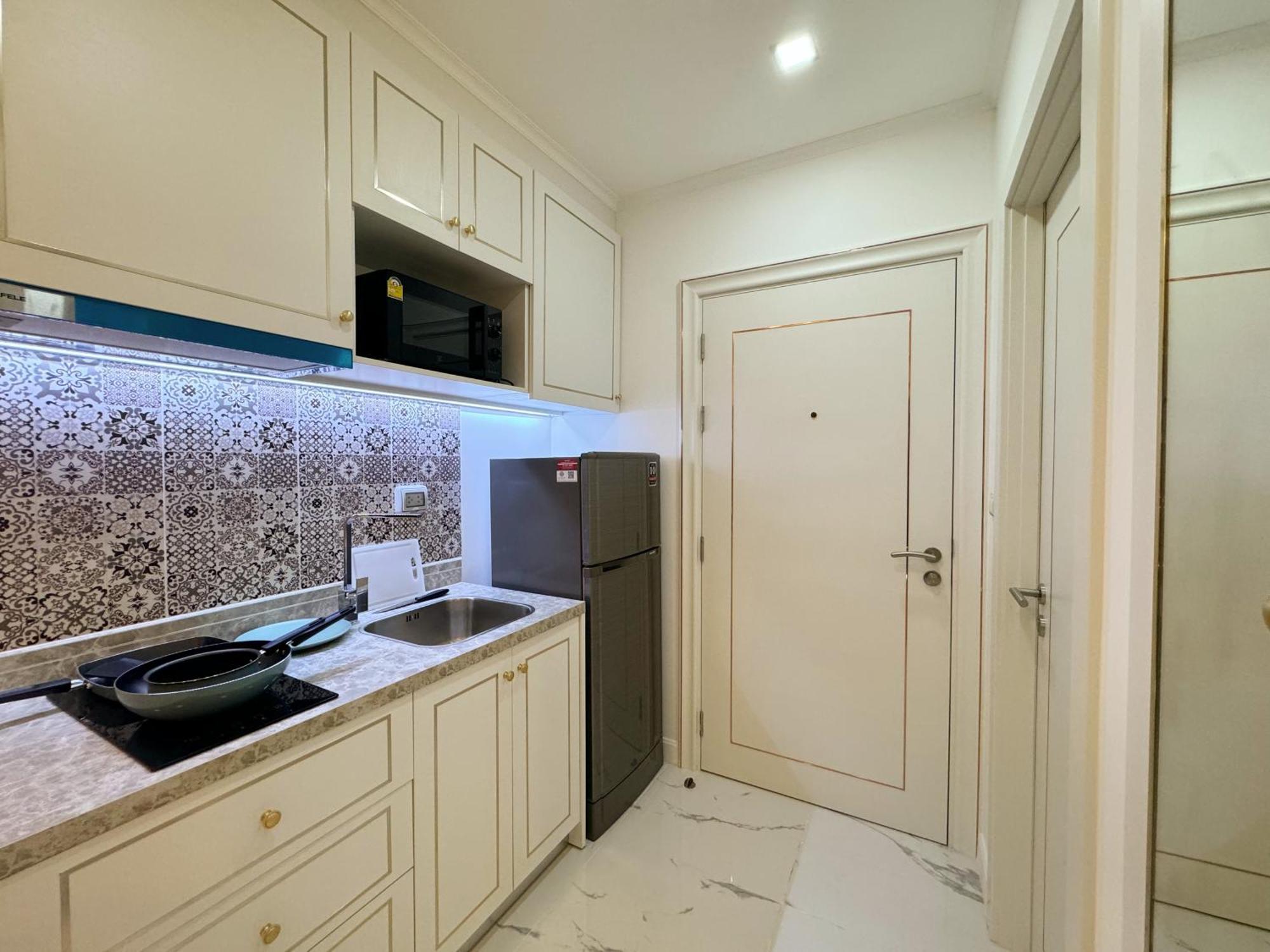 The Empire Chic Residence Jomtien & Yahaha Екстериор снимка