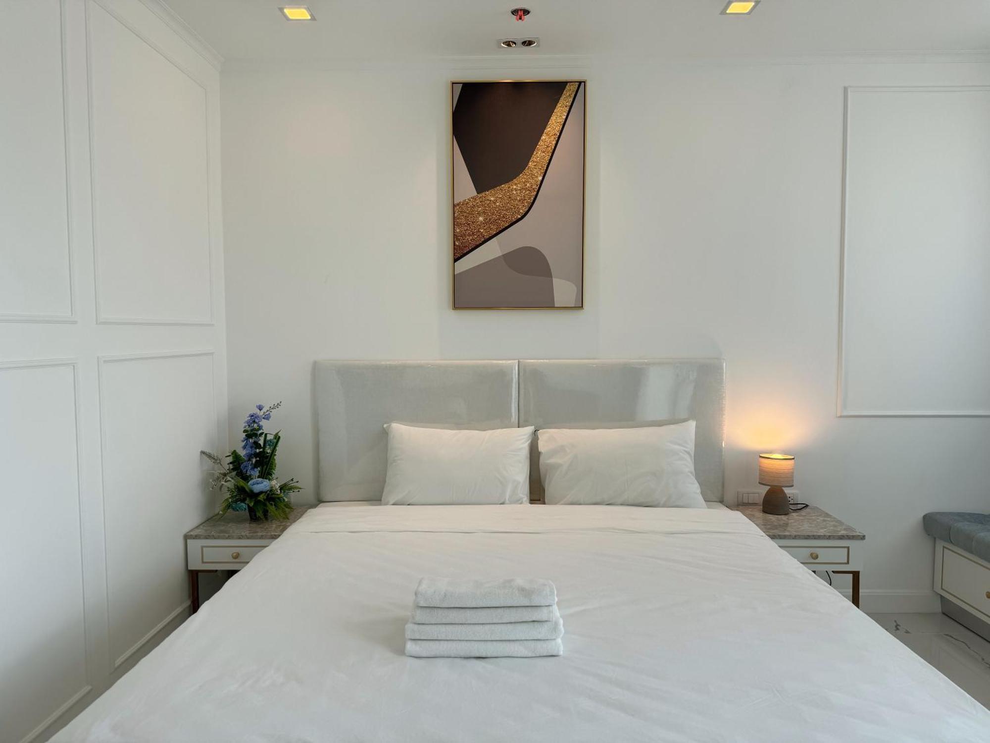 The Empire Chic Residence Jomtien & Yahaha Екстериор снимка